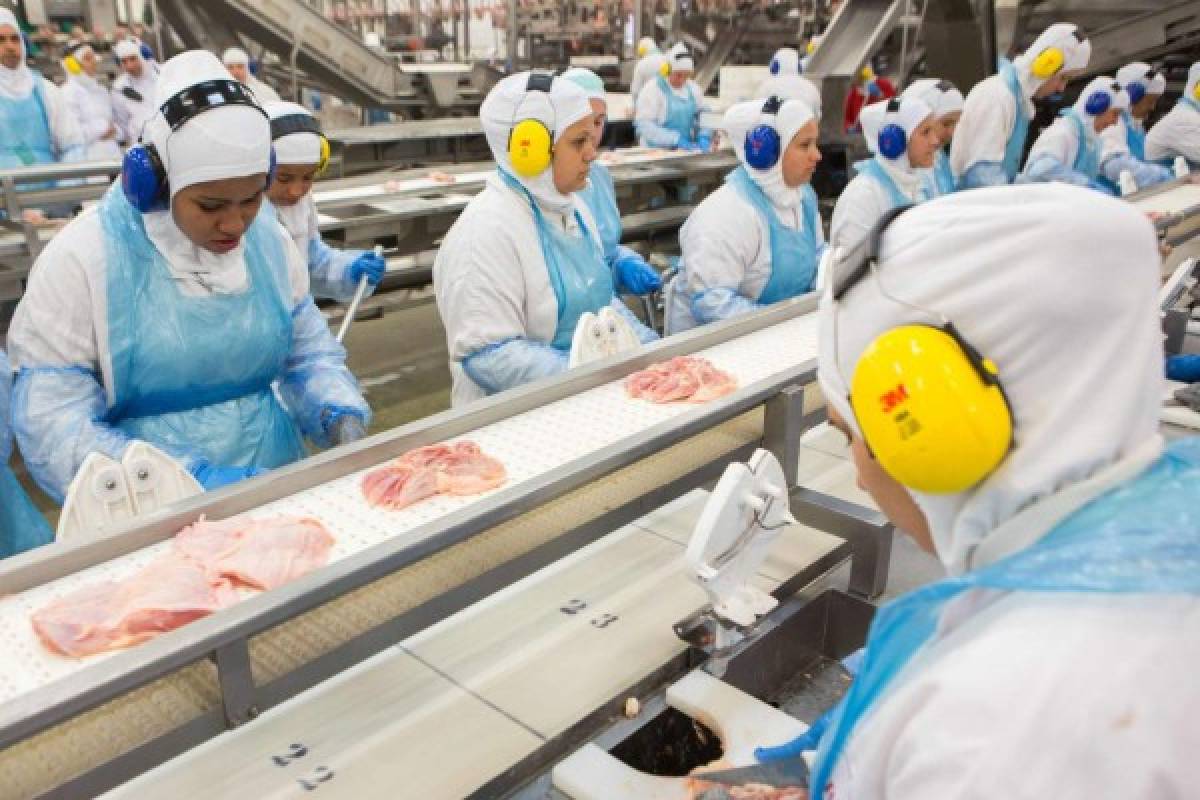 Panamá ordena a los supermercados retirar carne de Brasil