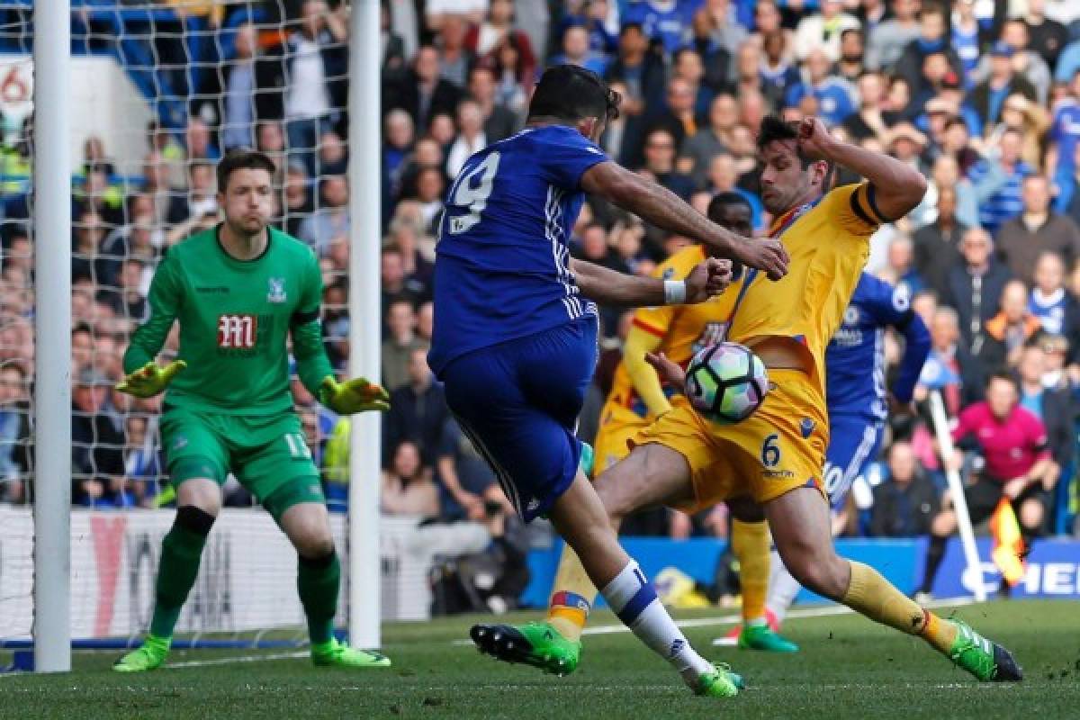 Crystal Palace derrotó al Chelsea en Stamford Bridge; Tottenham gana y se acerca