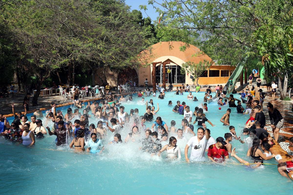 En Villamar Park realizan fiestas de piscina. El horario de atención es de lunes a domingo de 9:00 AM a 6:00 PM.