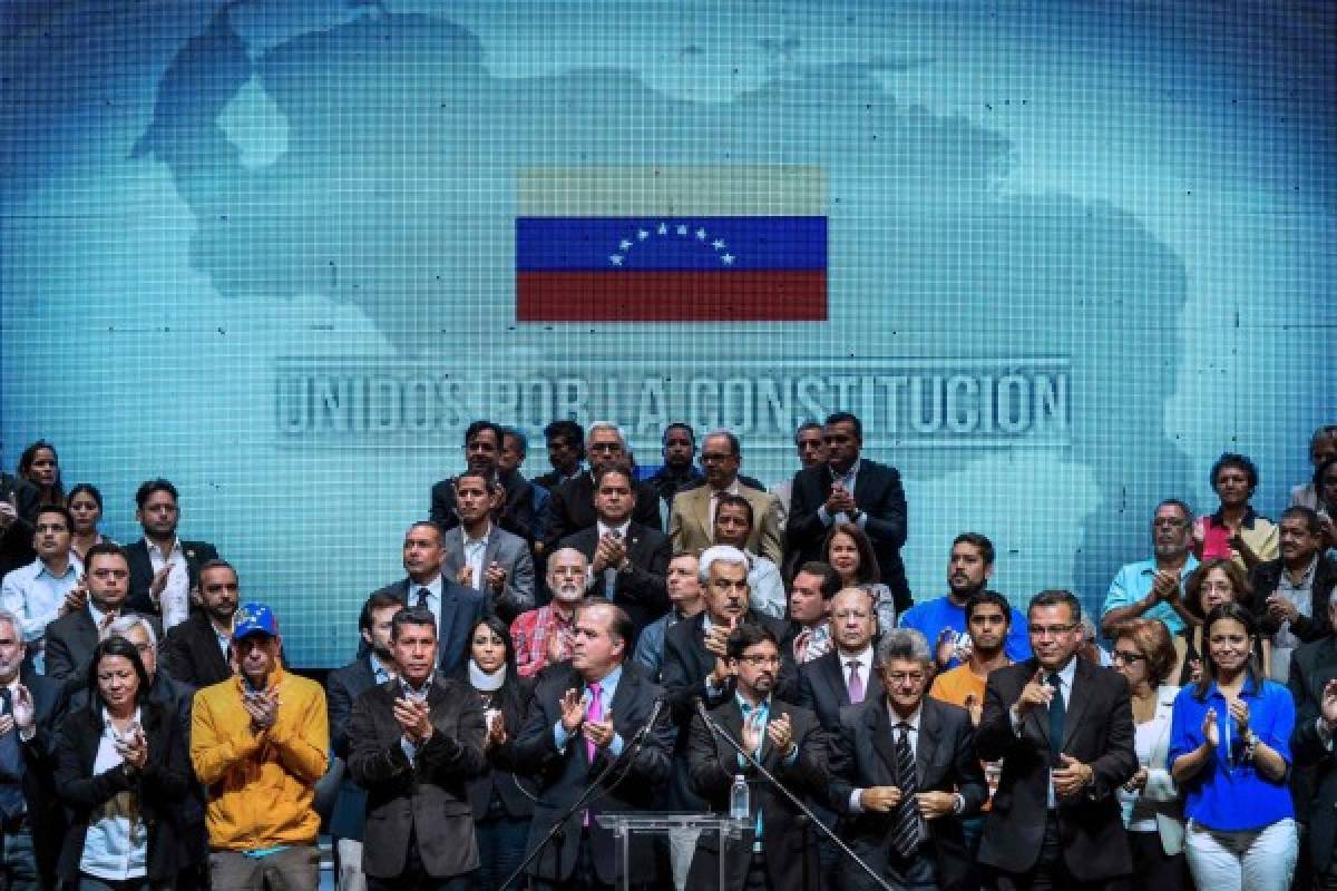 Venezuela: oposición convoca plebiscito contra Constituyente