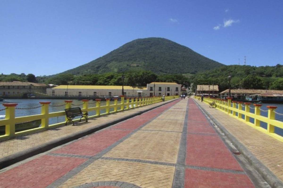 Honduras: Playa, historia y rica comida esperan a los turistas en el sur