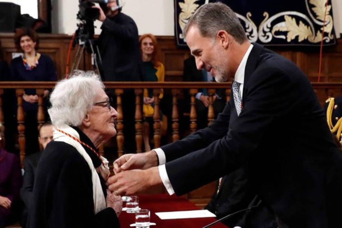 Devota de 'El Quijote', poetisa uruguaya Ida Vitale recibe el Premio Cervantes