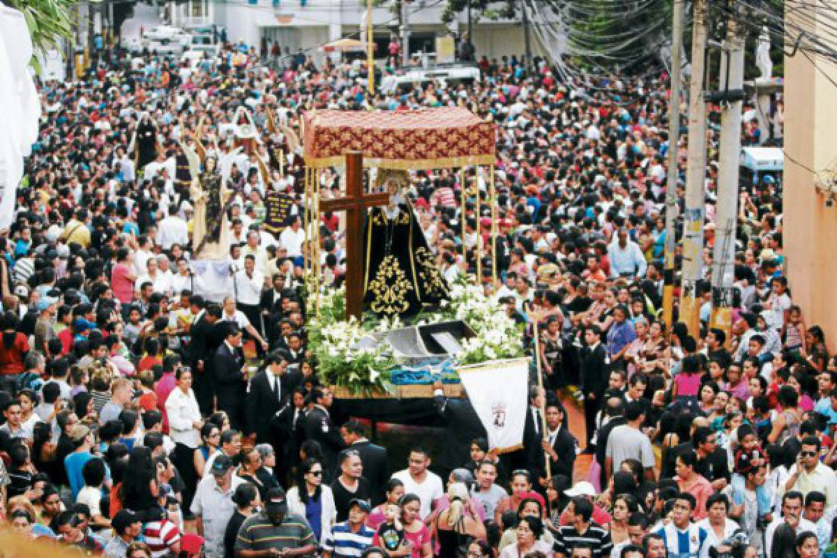 Unidos por la fe en el Santo Entierro