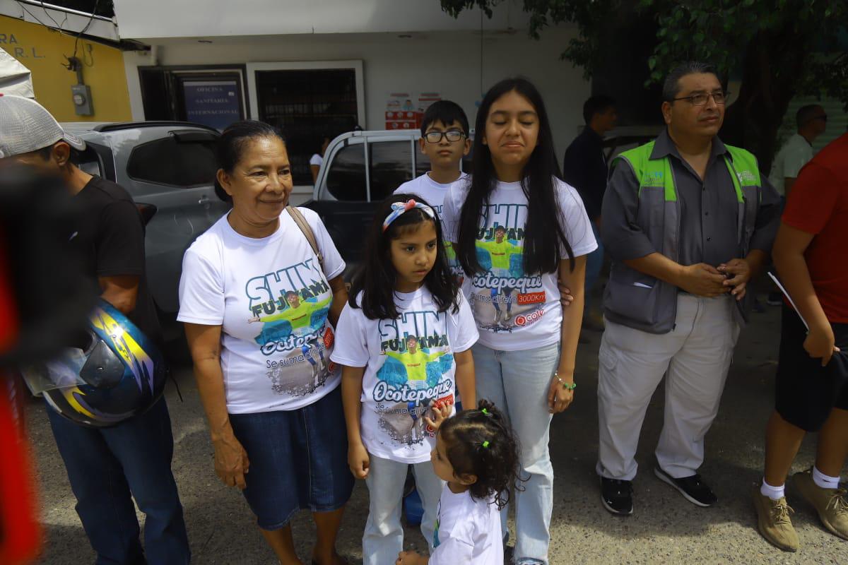 ¡Recibido como un héroe! Shin Fujiyama llega a Honduras tras recorrer 3,000 kilómetros