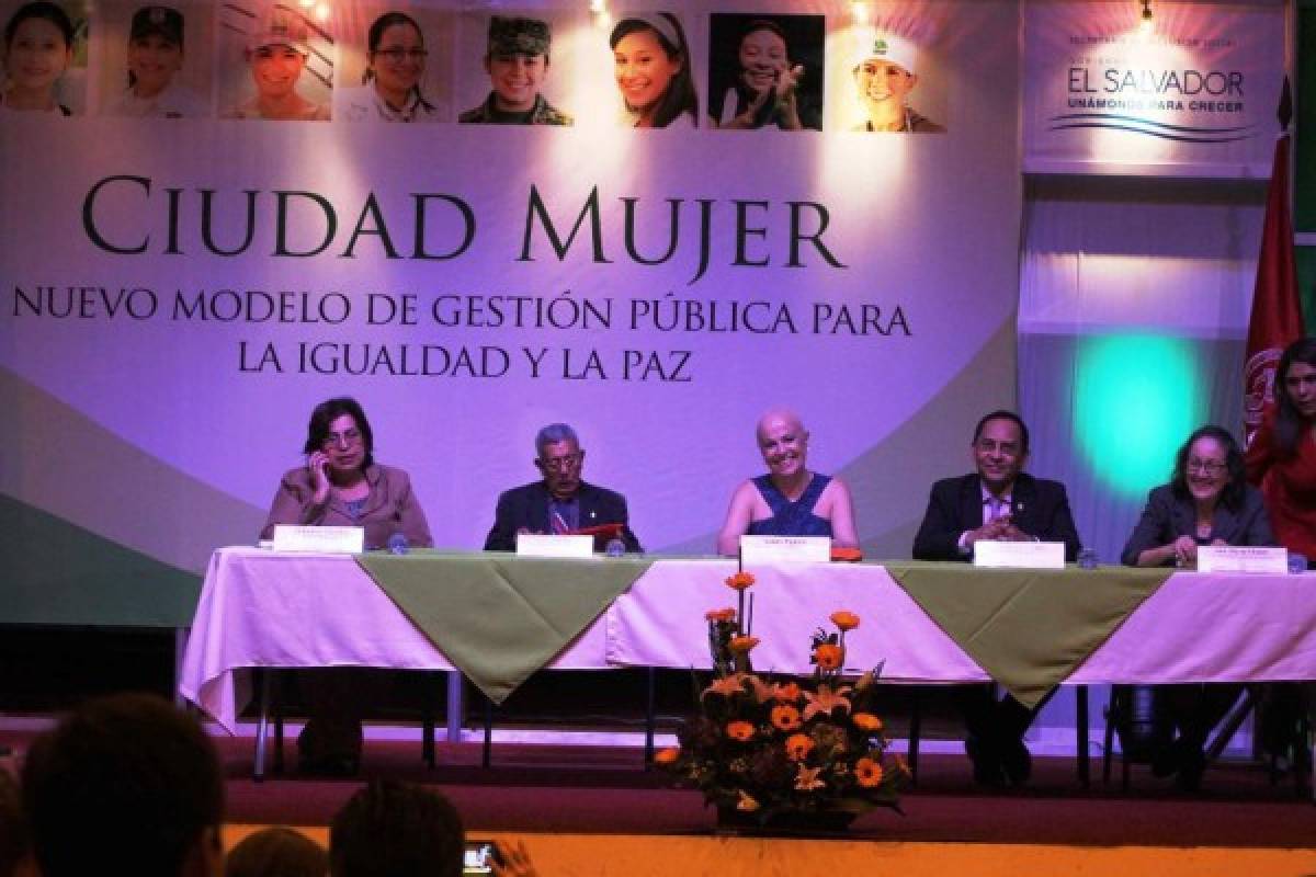 BID traerá a Honduras iniciativa 'Ciudad Mujer'