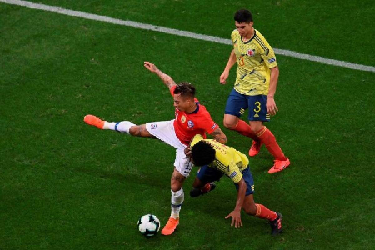  Chile vence 5-4 en los penales a Colombia y se mete en semifinales de Copa América