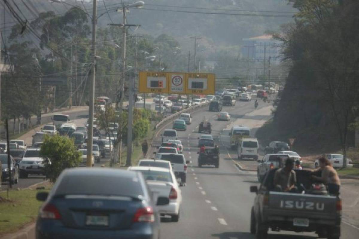 Aprueban amnistía en matrícula de vehículos e impuestos municipales   