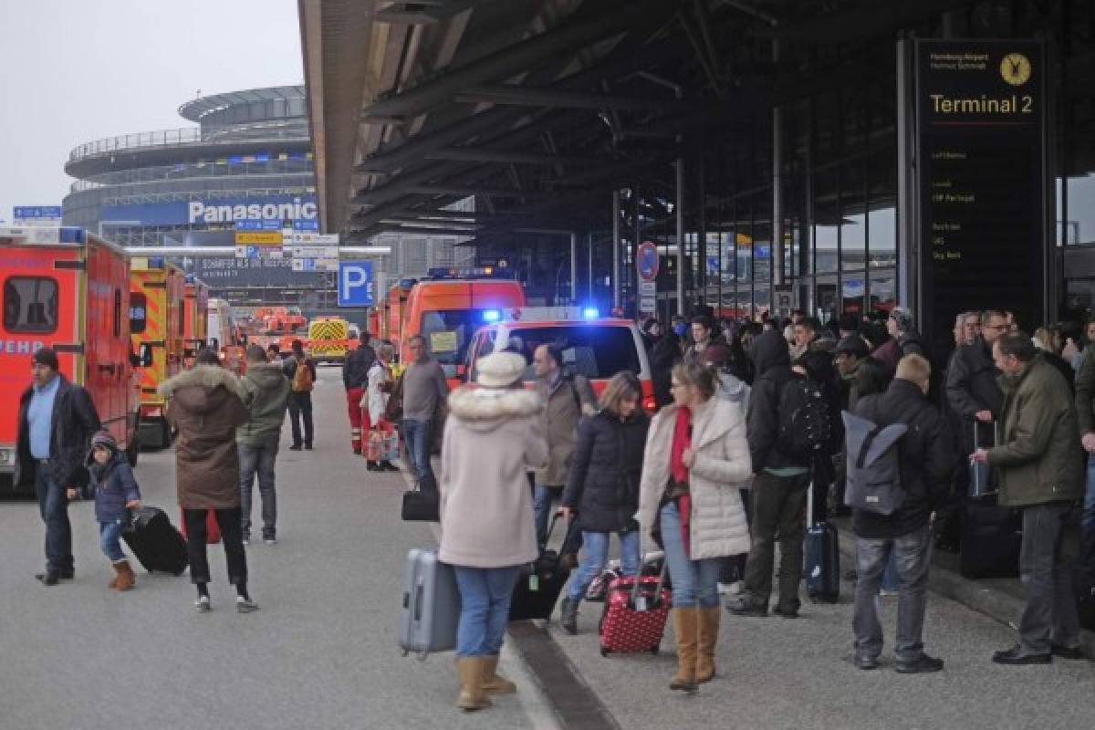 Evacúan aeropuerto de Hamburgo por irritante en el aire