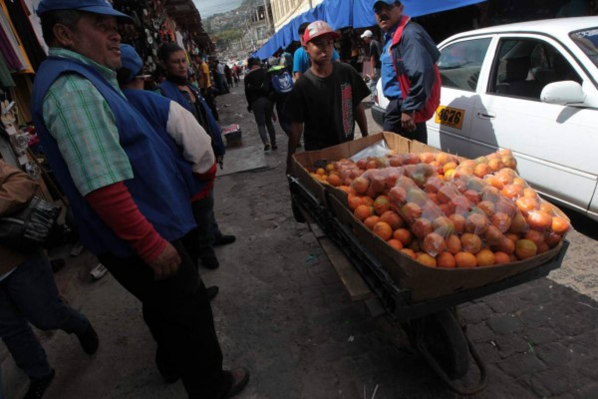 Al antiguo mercado Mirna trasladarán carretilleros