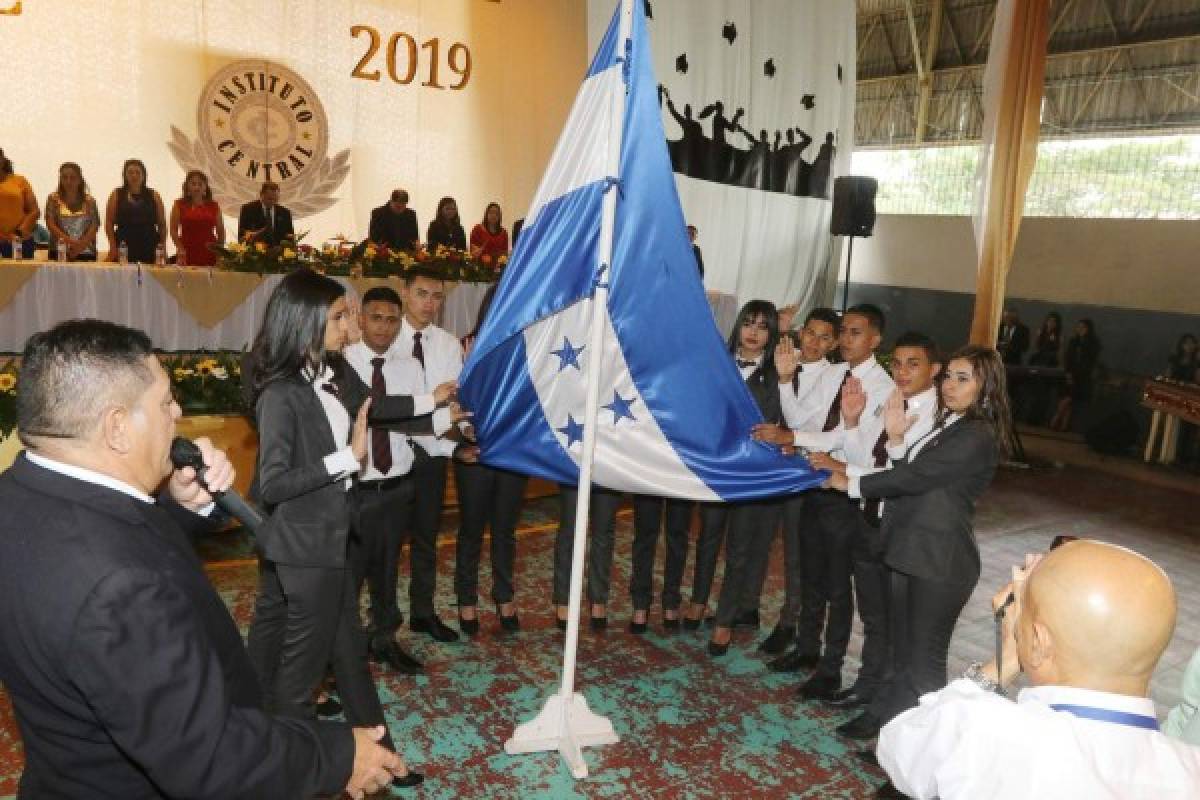 El Instituto Central entrega 1,110 profesionales a la capital de Honduras