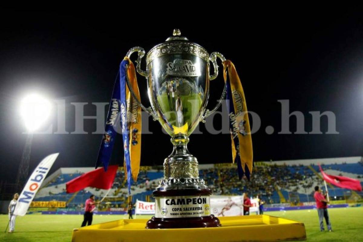 ¡Insólito!... La final Motagua-Platense se jugó sin la Copa de Campeón