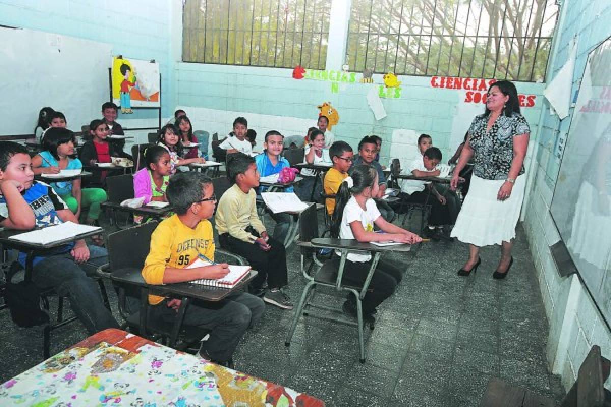 900 millones de lempiras para educación dan alcaldías