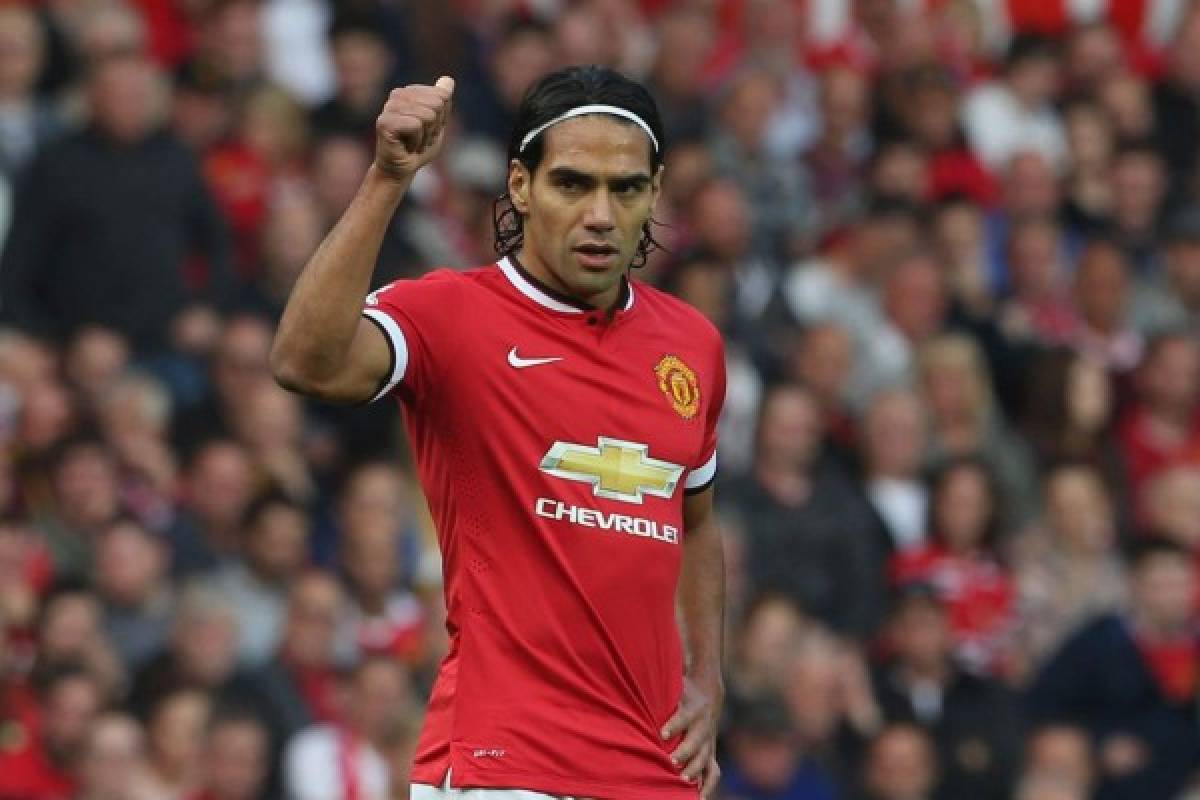 Van Gaal afirma que Falcao tiene que asumir su papel de suplente   