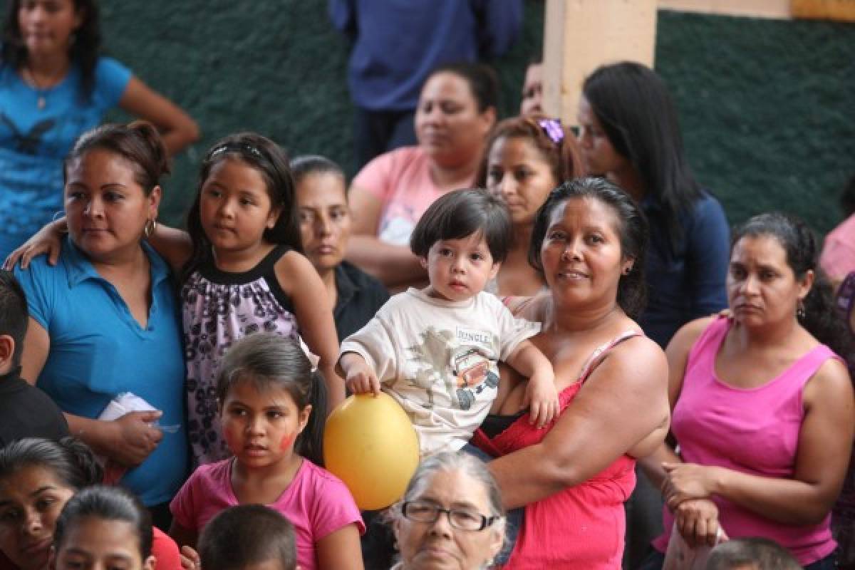 Honduras celebra el Día de la Madre