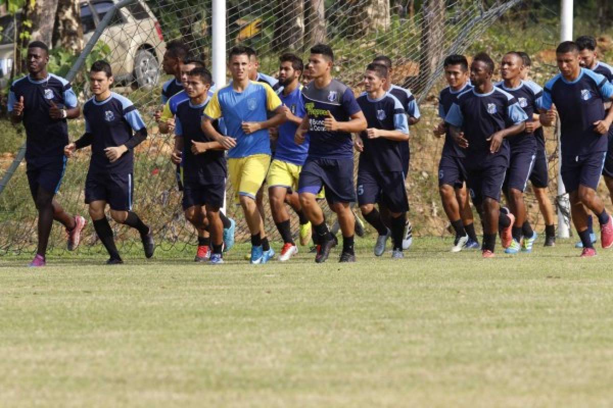 Ñangui Cardona: 'En casa hay que liquidar a Olimpia'