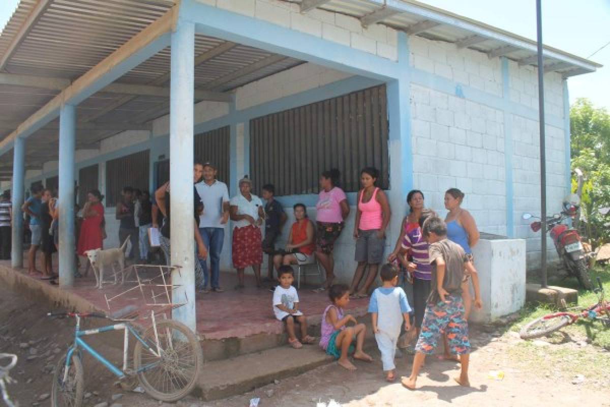 Casi 300 sureños alojados en albergues tras inundaciones y destrozos por lluvias en Choluteca