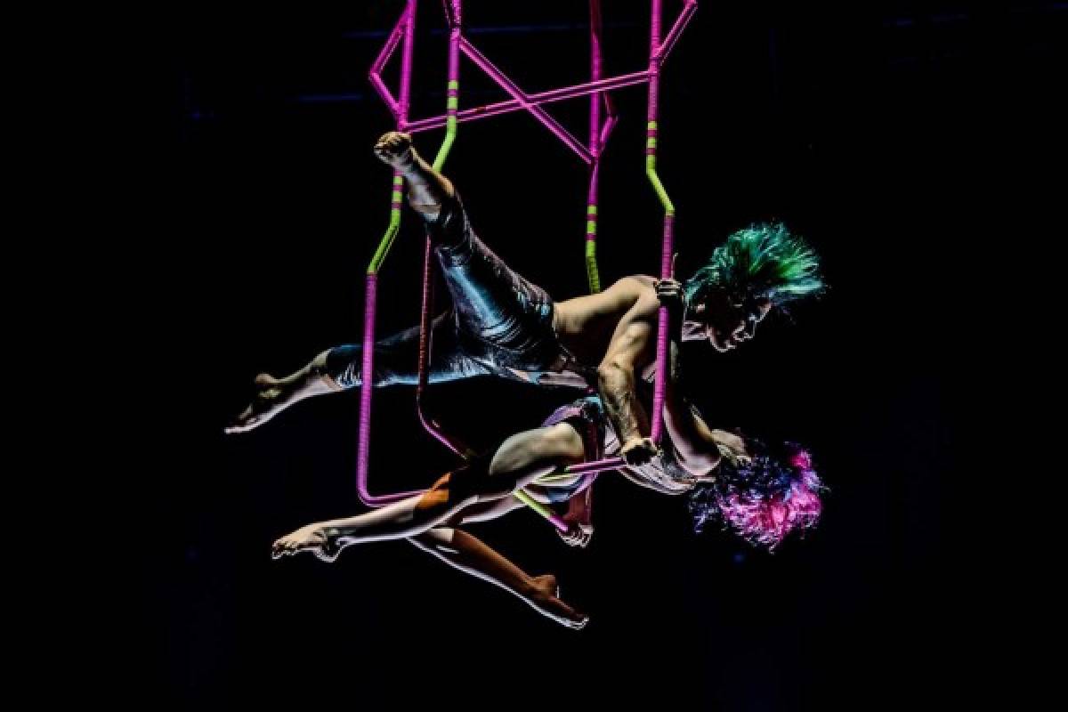 Cirque du soleil hace homenaje a Soda Stereo