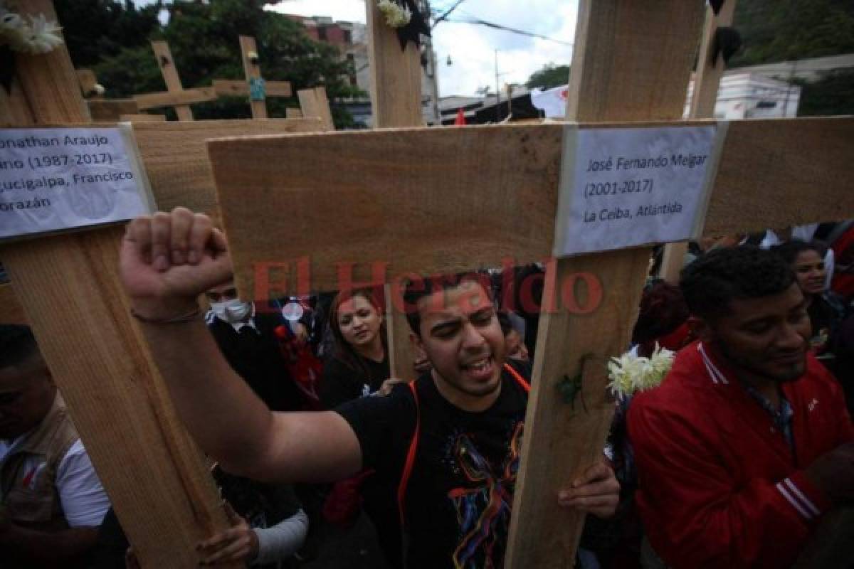 Manuel Zelaya pide a las Fuerzas Armadas reivindicarse con Honduras