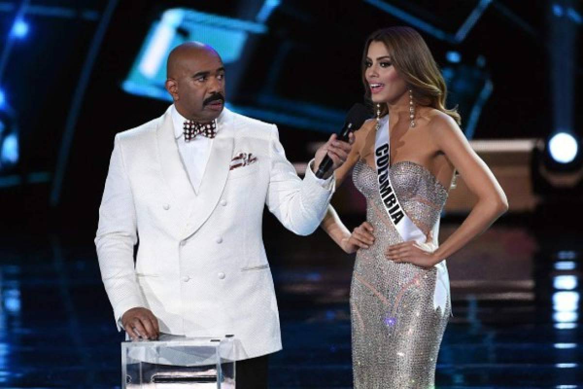 Steve Harvey llora y pide perdón a Miss Colombia