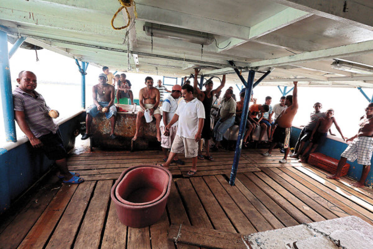 Gobierno de Honduras incumple cierre de pesca de langosta