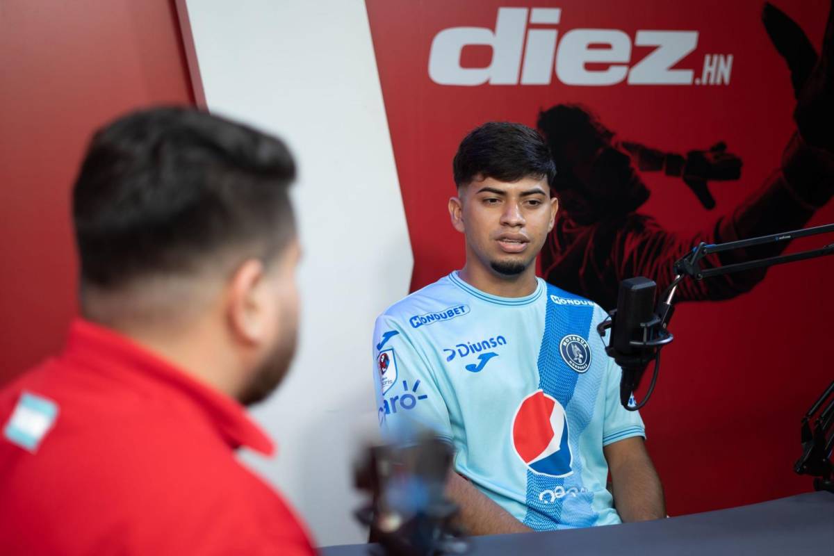 Cléver Portillo nos contó que inició jugando en el desaparecido Lepaera FC de Lempira.