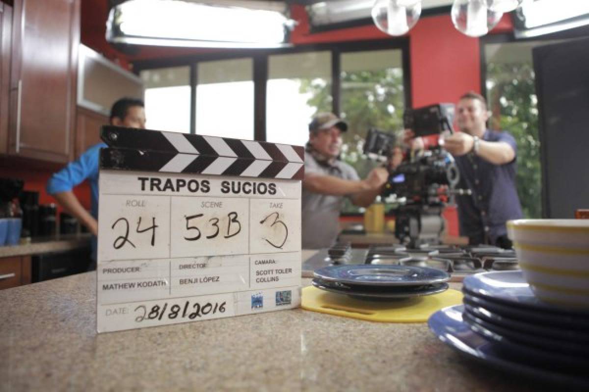 Lipstickfables: '‘Trapos sucios’ será un producto espectacular cuando llegue al cine”