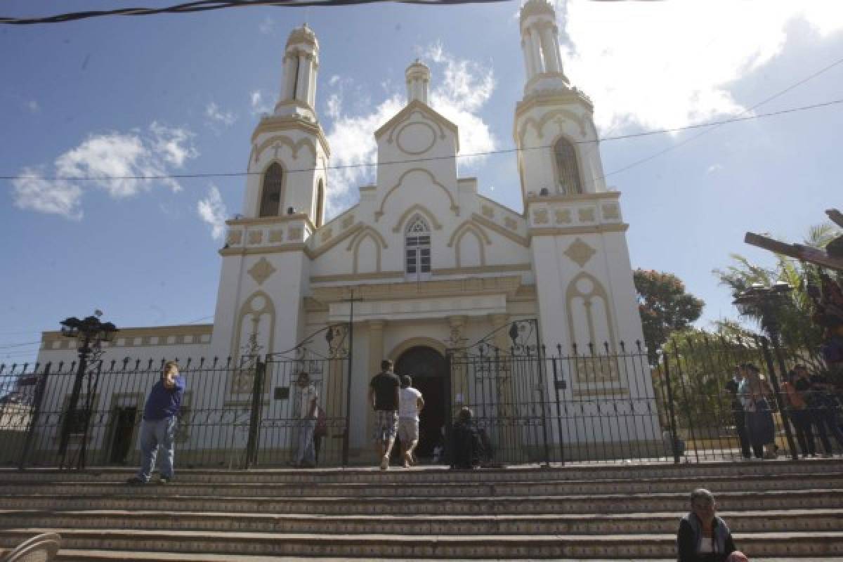 Fieles peregrinos se despiden de la Virgen de Suyapa