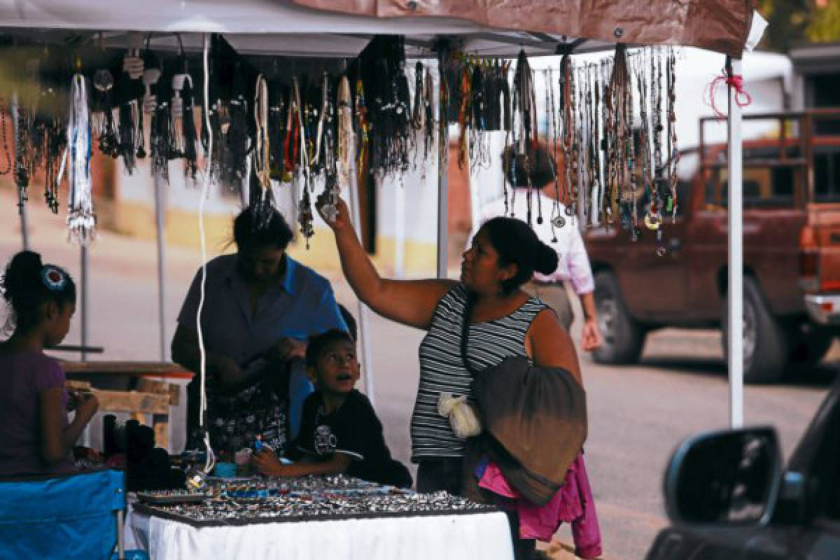 Santa Lucía honra a su santo patrono