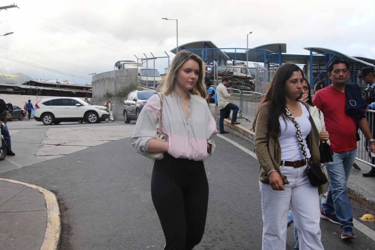 Final entre Motagua vs Olimpia se llena de lindas chicas, novias de jugadores sorprenden