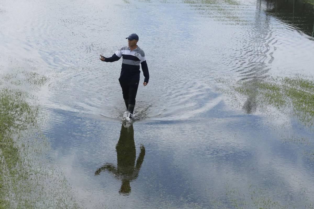 Inundado se encuentra estadio Rubén Deras de Choloma previo a final de Liga de Ascenso