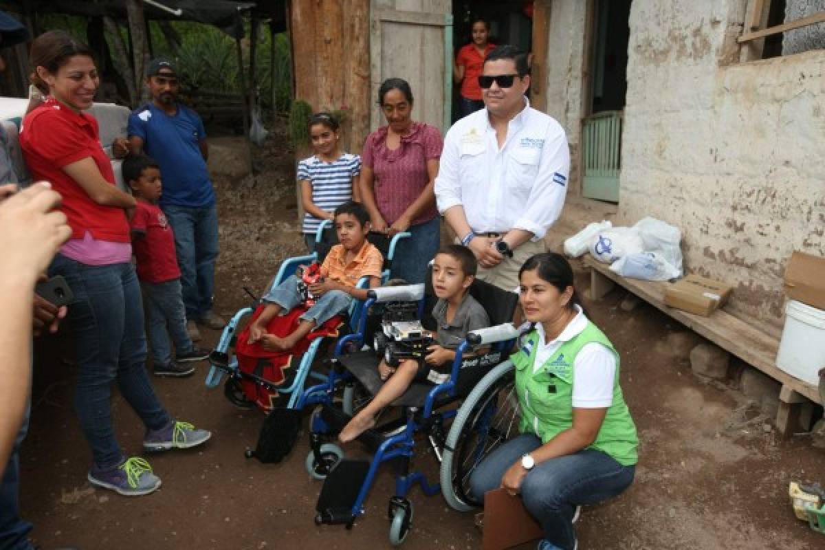 Recorrido de solidaridad en comunidades de Talanga y Cedros