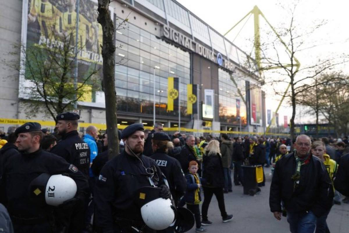 Atentado: Tres explosión sobre el autobús del Borussia Dortmund: un herido