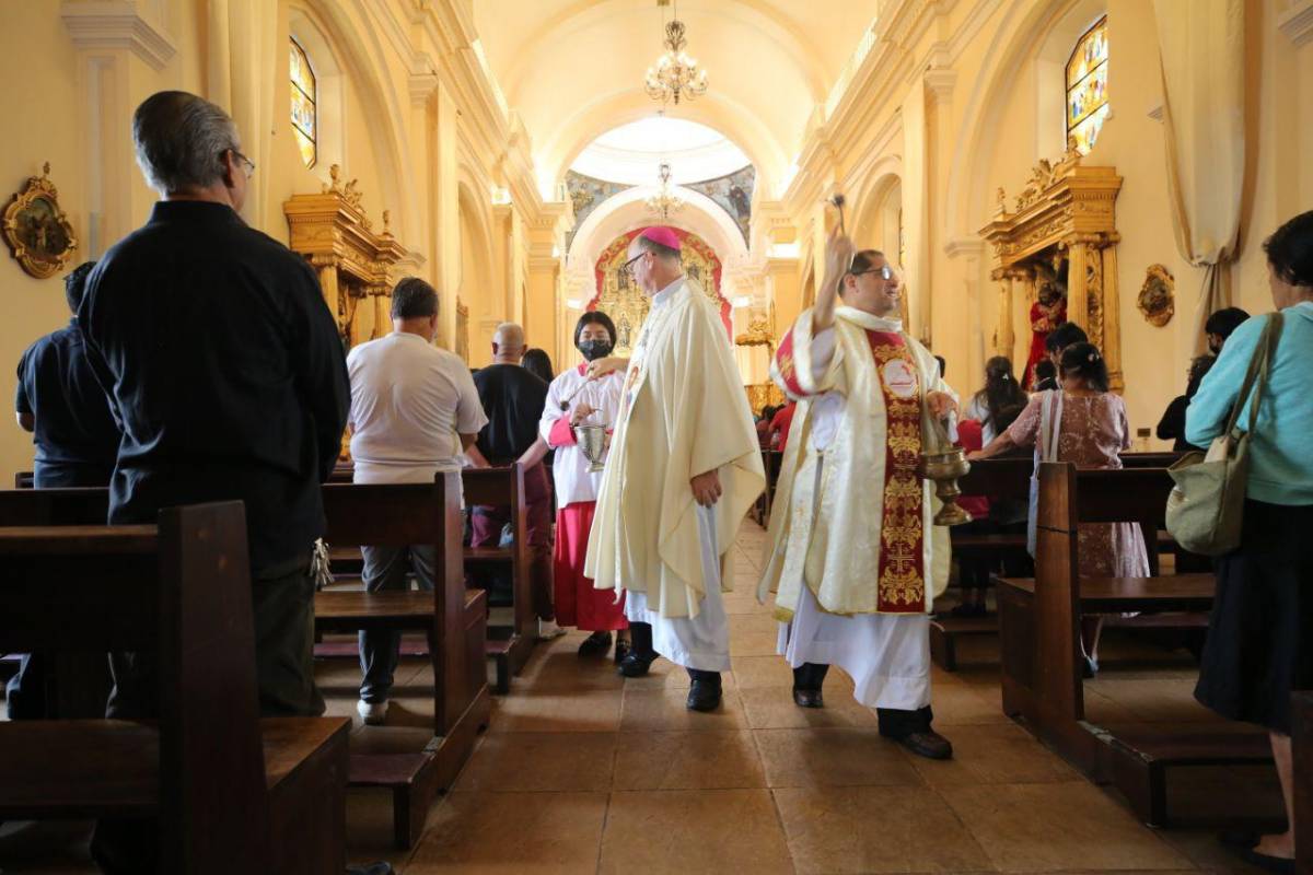 Los hondureños celebraron la victoria de Jesús.