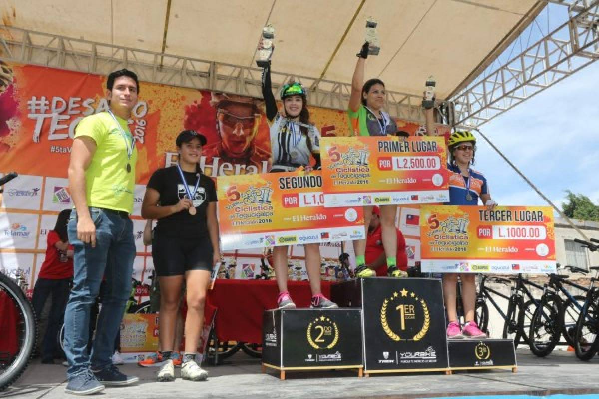 El ciclismo solidario ganó la carrera; en la Vuelta todos nos hicimos un solo nudo...