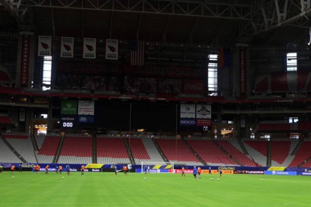 La Selección de Honduras reconoció la impresionante cancha de Phoenix y se reporta lista para el duelo ante México