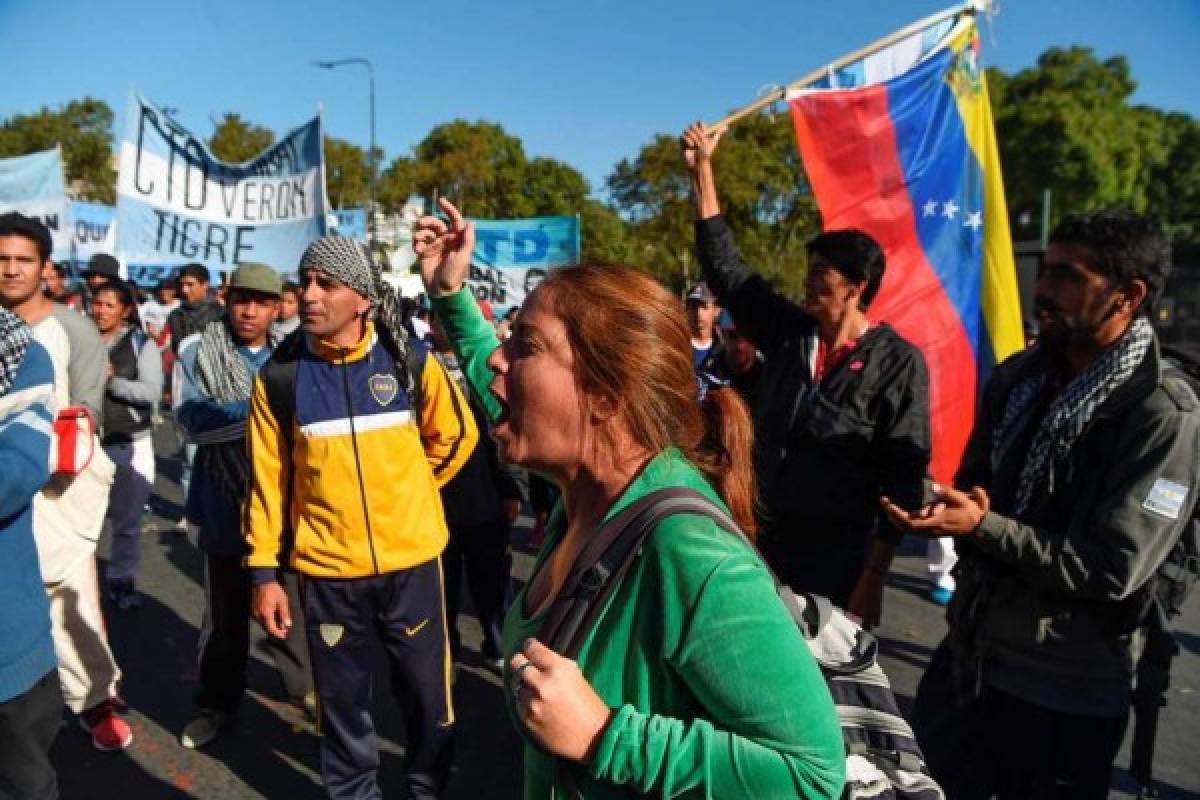 Miembros de Quebracho salieron a las calles a protestar. Foto AFP