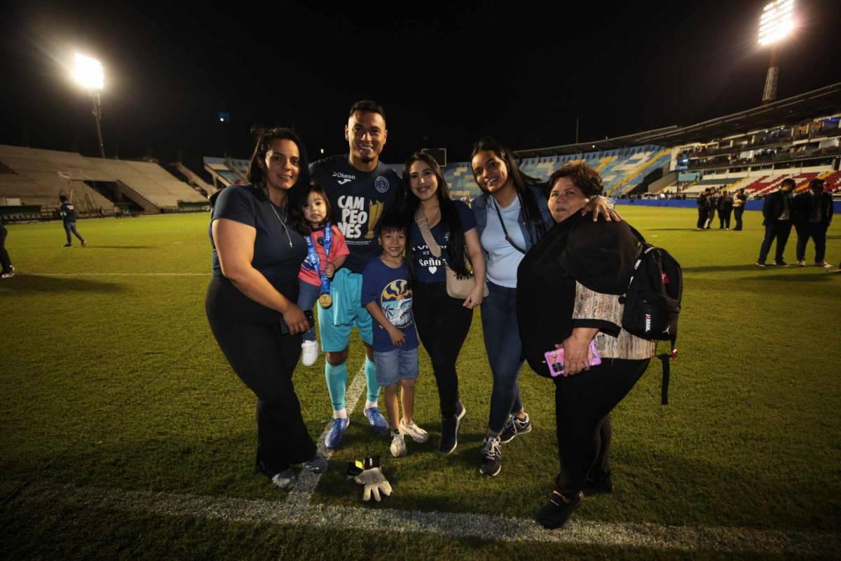 Esposas y novias de jugadores; así celebraron el título 19 del Motagua