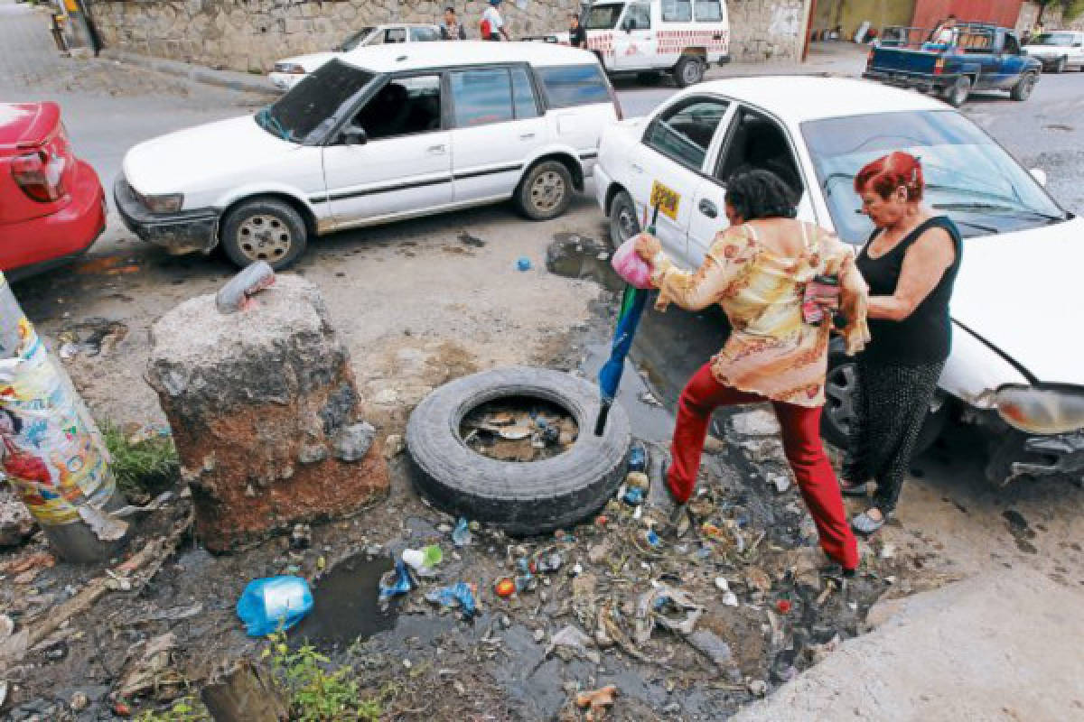 Contaminación y abandono en el mercado Zonal Belén