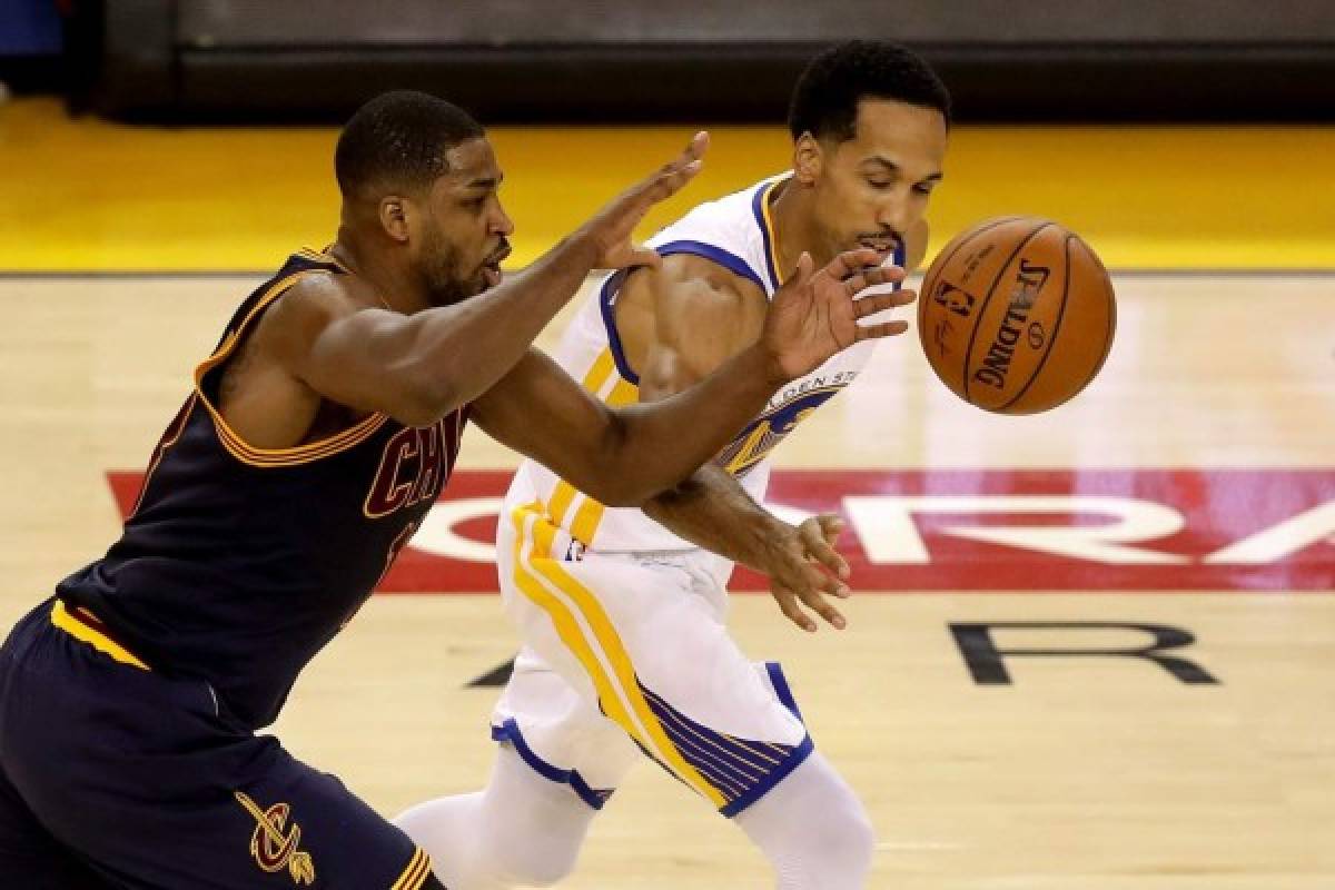 Los Warriors sacan músculo y ponen 2-0 la serie ante los Cavs