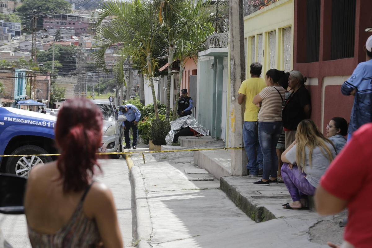 Frente a su hija de 12 años fue asesinada mujer en colonia Torocagua