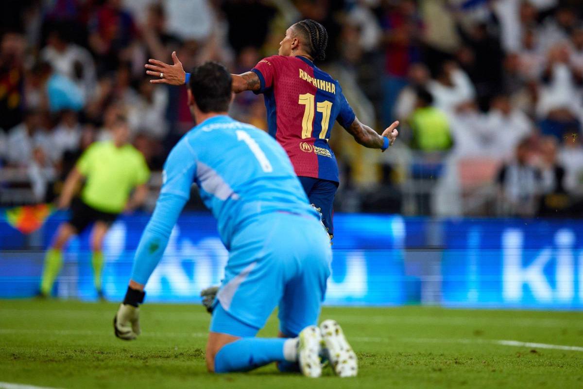 Las tristes imágenes de Real Madrid tras ser goleado por el Barcelona en final de Supercopa