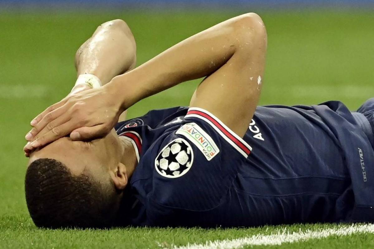 Debacle en Champions aleja a Mbappé del París SG