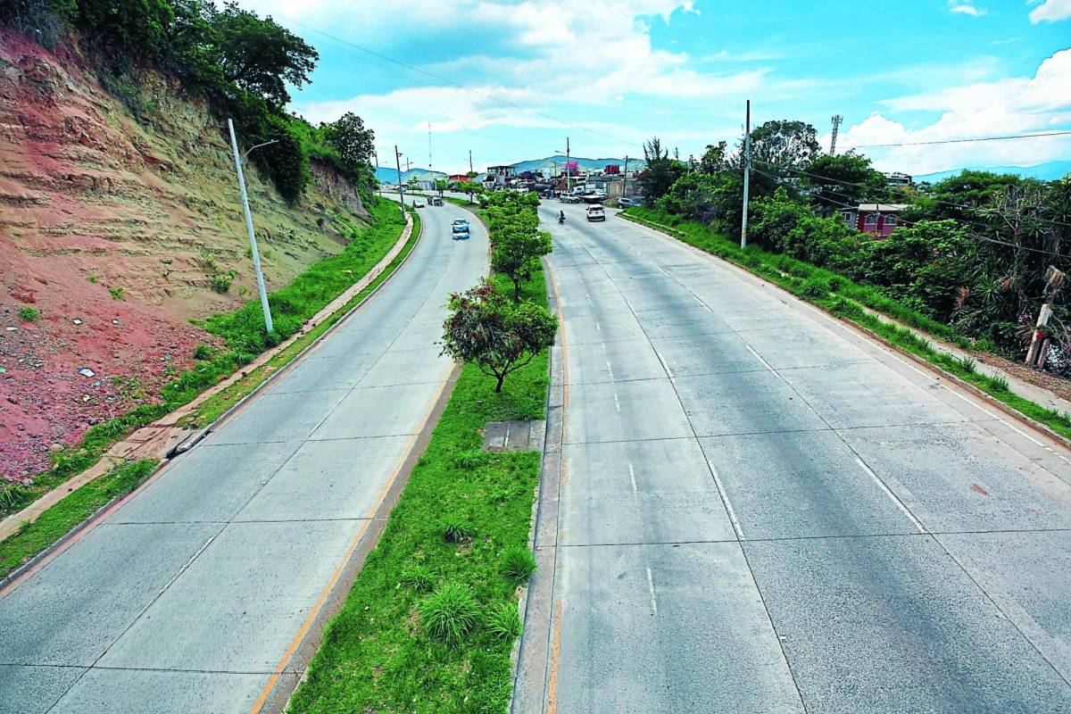 Sin un segundo anillo periférico, las vías de la capital seguirán colapsadas