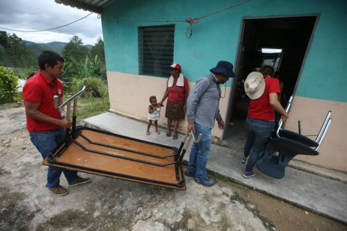 Recorrido de solidaridad en comunidades de Talanga y Cedros