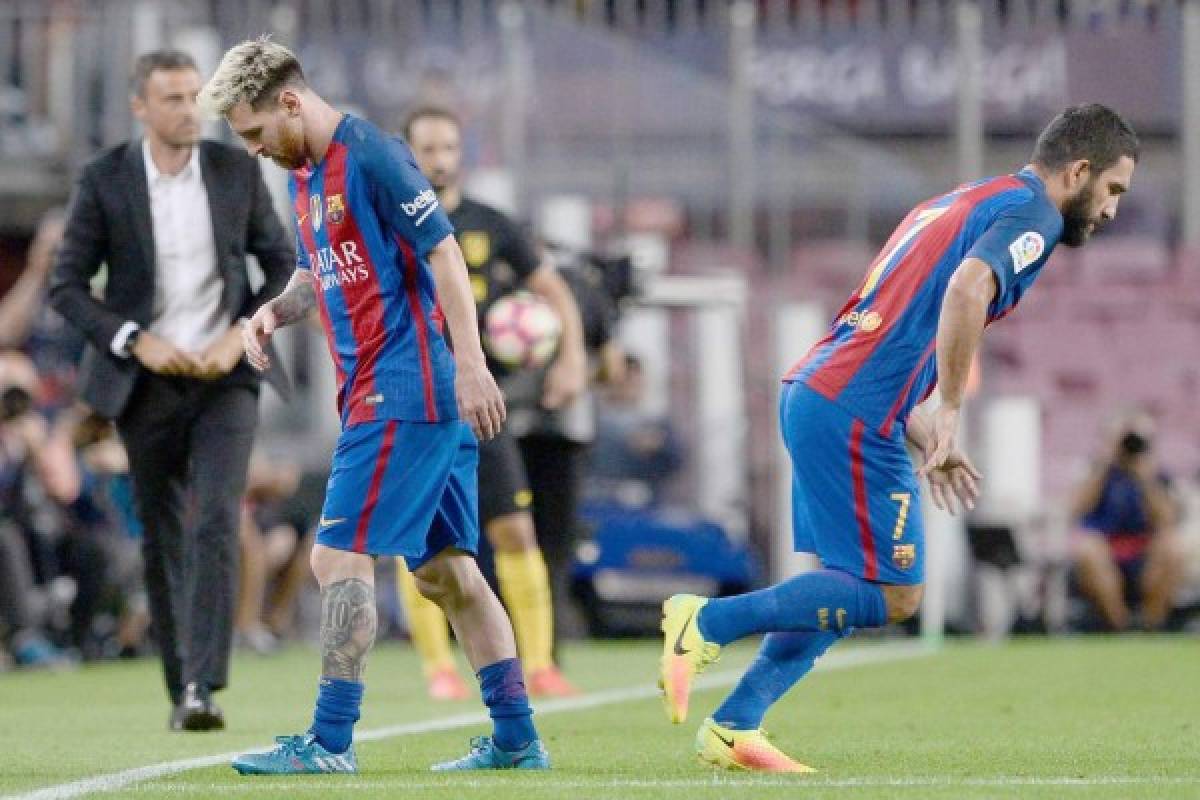 Messi es sustituido por lesión ante el Atlético