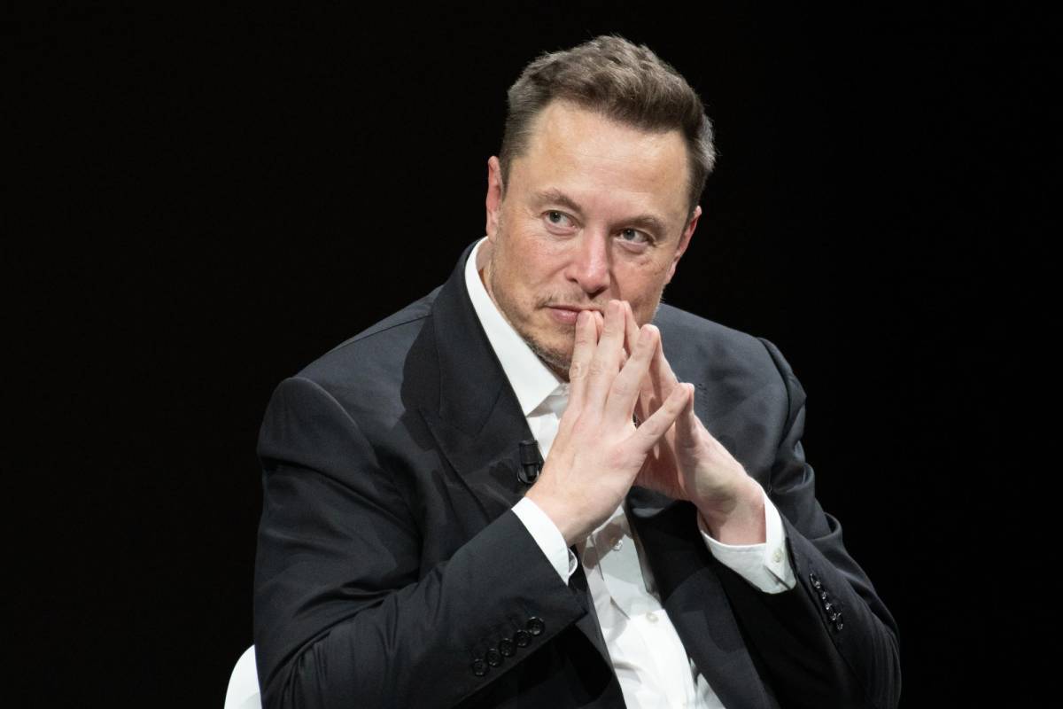 Musk recibió duras críticas cuando animó a sus casi 160 millones de seguidores en X a seguir dos cuentas “buenas” para estar al día sobre la guerra.