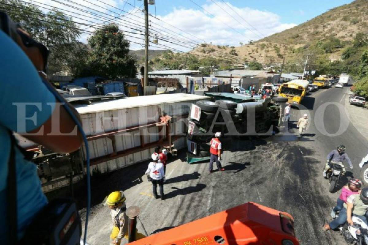 Tegucigalpa: Al menos dos fallecidos por accidente en la salida al sur