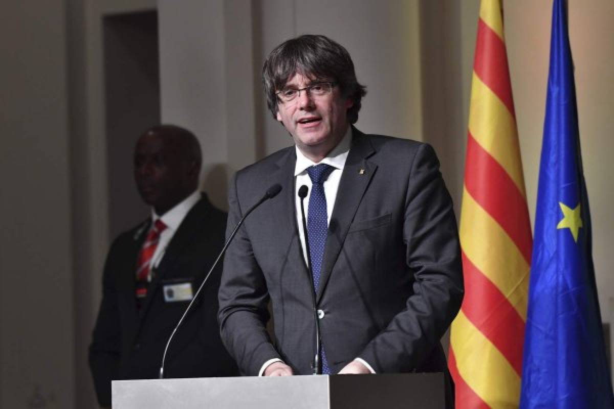 Carles Puigdemont encabezará campaña electoral desde Bélgica