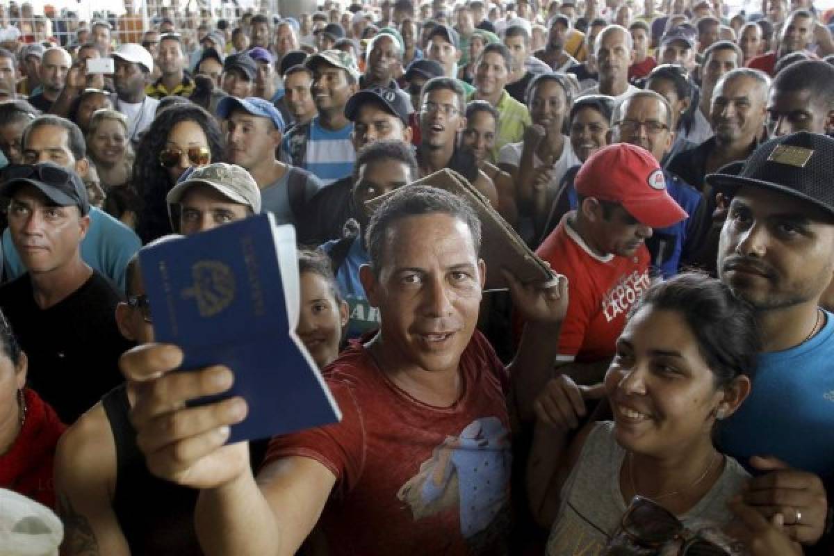 Latinoamérica espera respuesta de EEUU sobre política migratoria para cubanos