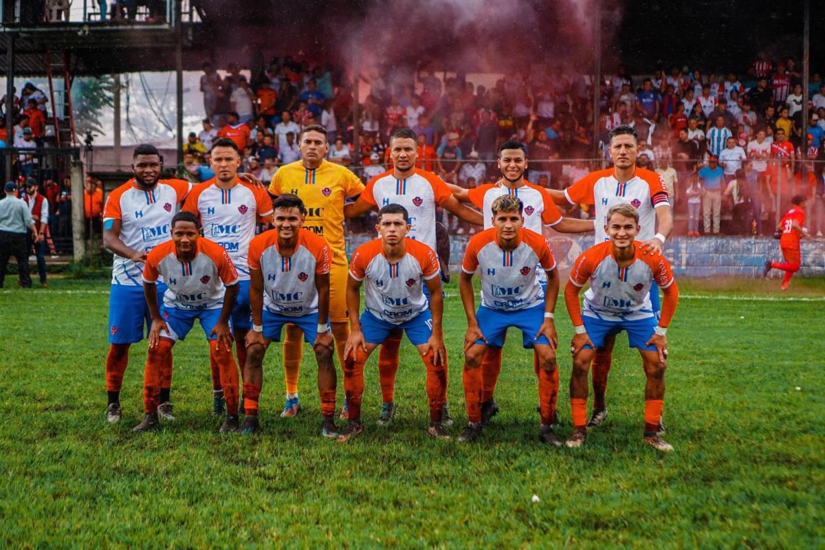 Equipos que podrían ser invitados para jugar en la Liga Nacional de Honduras